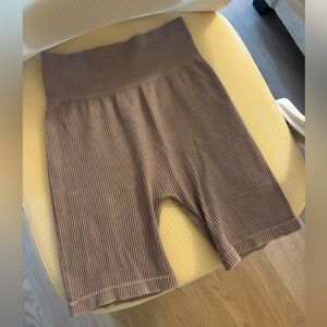 Mauve/Muted Lilac Ribbed High-Waisted Biker Shorts